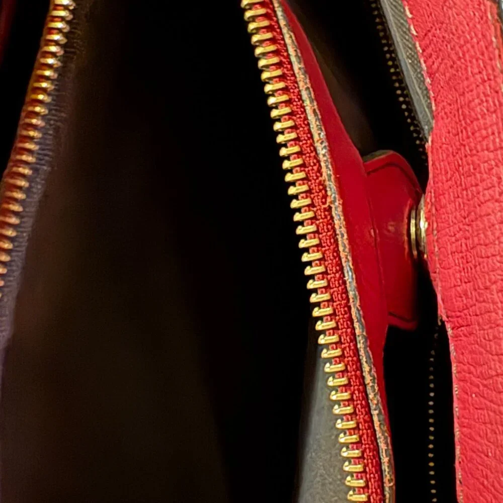 BURBERRY SM BANNER CRIMSON LEATHER CHECK CANVAS SHOULDER Medium TOTE BAG - Picture 9 of 16